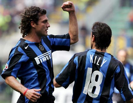 德甲前瞻：柏林联合主场御敌能爆冷？拜仁冲17连胜再刷纪录（德甲前瞻：柏林联合坐镇主场能否掀翻强敌？拜仁剑指17连胜冲击新纪录）