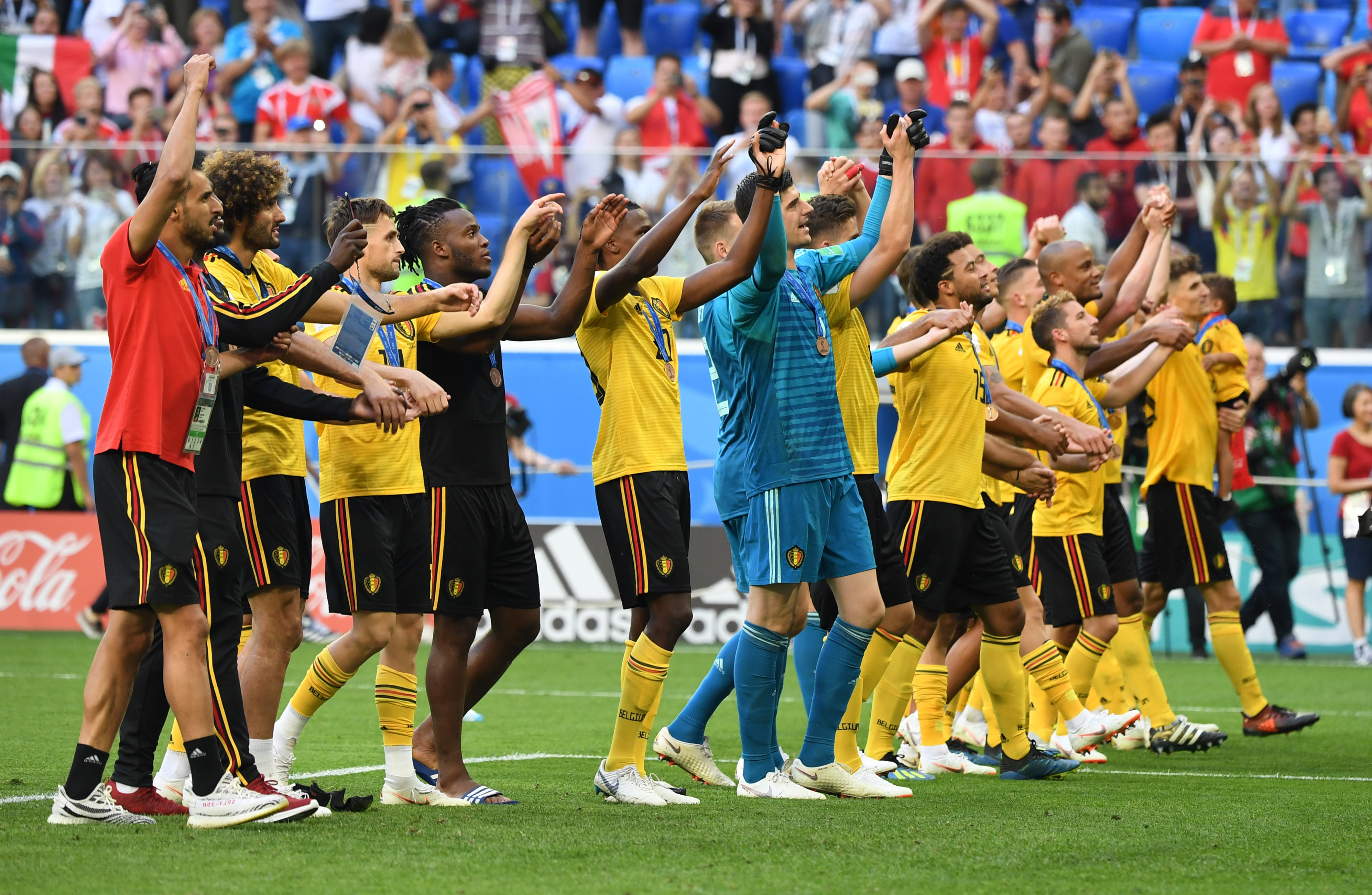 大家好，我是冷刺孙兴憨本人！